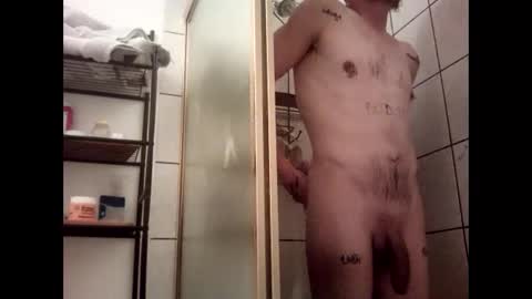 caga_palos online show from February 7, 1:14 pm