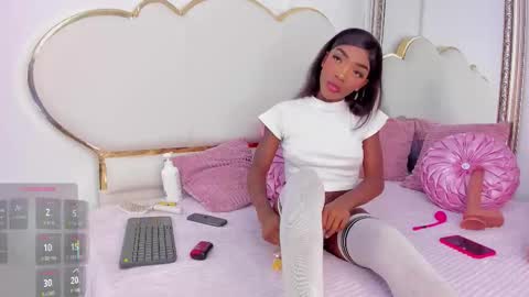 Cahitlin  online show from September 9, 5:51 am