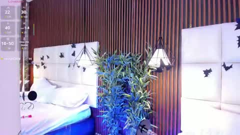 CailynBrown online show from October 25, 4:46 am