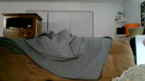 caitieluvs online show from July 27, 2:31 am