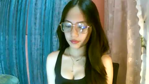 Freya online show from October 16, 11:21 am