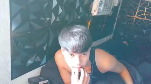 callebraze online show from June 13, 1:27 am