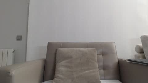 Snapshot of callme_kim chatting on October 20, 7:52 pm callme_kim online show from October 20, 7:52 pm