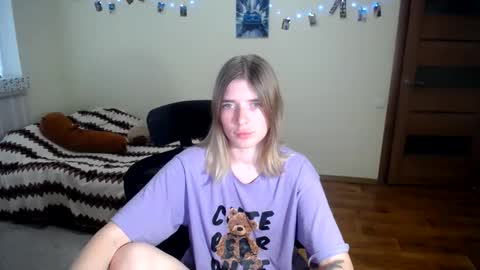 callmesweett online show from June 8, 3:35 pm