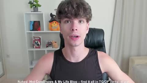 Hey I am Calvin  online show from September 9, 6:08 pm