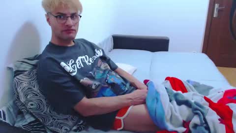 Calvinjohnlad online show from January 20, 8:29 pm