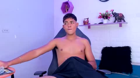 cam_xman online show from November 6, 4:26 am