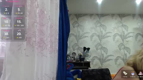 CamDiva1 online show from November 14, 9:33 am