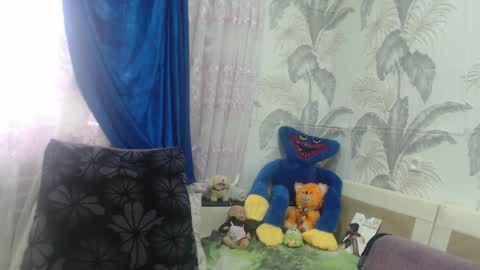 Snapshot of camdiva1 chatting on October 14, 8:17 am CamDiva1 online show from October 14, 8:17 am