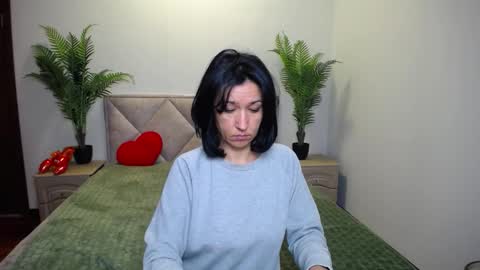 Cameronenns online show from October 9, 7:36 am