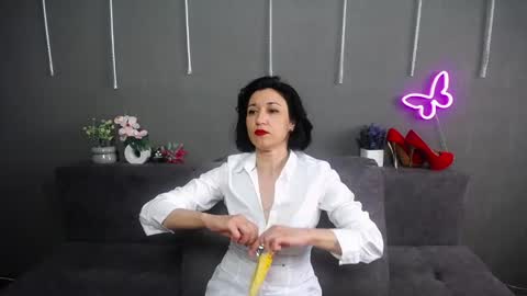 Cameronenns online show from May 10, 6:42 am