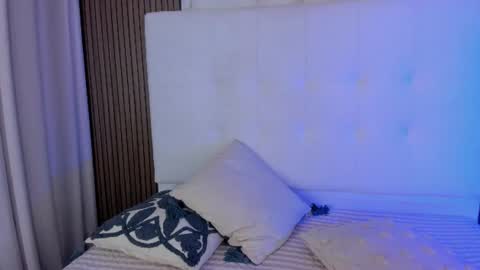 cami_adamss online show from July 7, 12:20 pm
