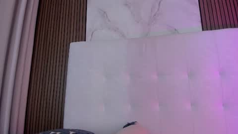 cami_adamss online show from July 22, 11:34 am