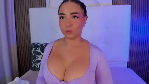 cami_adamss online show from June 16, 12:09 pm