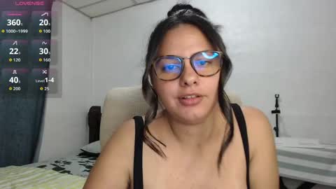 Camila Valbuena online show from April 17, 3:09 am