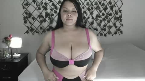 camihotboobs online show from May 21, 8:10 am