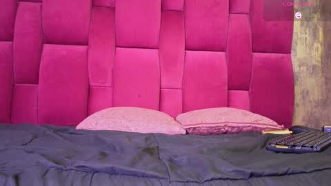 camila__bouzas online show from February 24, 12:19 pm