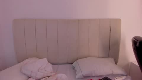 Cami online show from February 10, 7:28 pm