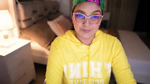 Camila buitrago online show from October 10, 4:07 am