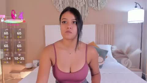 camila_bustamante_ online show from June 17, 2:00 pm