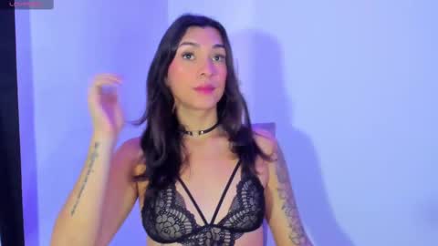  s online show from February 17, 6:50 pm