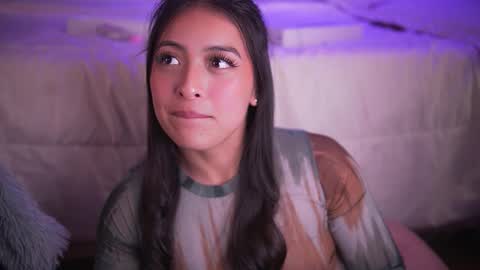 Camila online show from December 17, 4:19 am