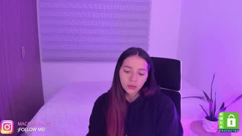  C A M I  online show from November 17, 3:20 am