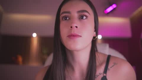 camila_martinez9 online show from December 17, 11:50 am