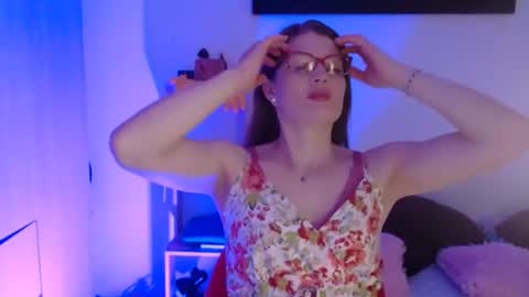 Camila ventura online show from July 23, 1:30 pm