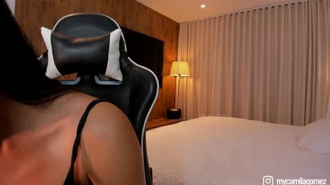 Camila online show from October 9, 1:11 am