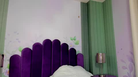 Camila  online show from February 5, 9:25 am