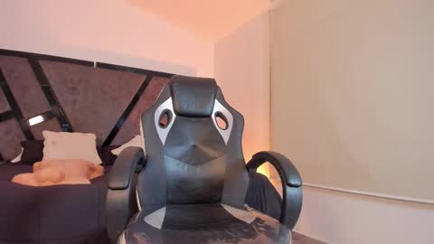 camila preston online show from March 5, 6:22 am