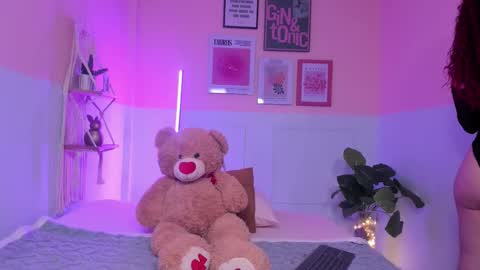 Camila  online show from November 19, 12:04 pm