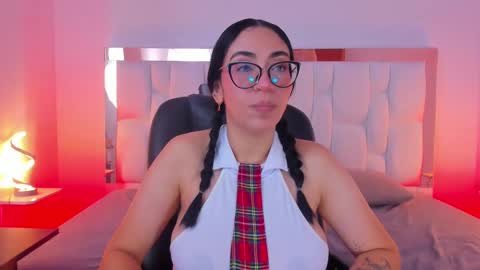 Camille online show from September 26, 3:20 pm