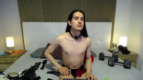camille_zephyr online show from February 26, 7:02 am