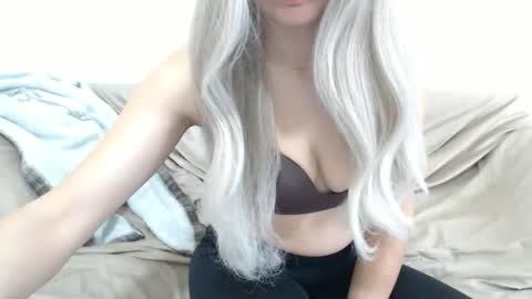 CamilleBunny online show from March 14, 5:44 am