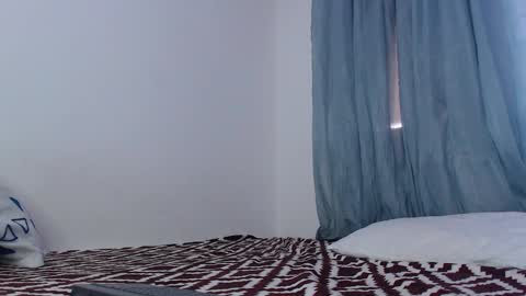 Snapshot of camilo_contre21 chatting on February 17, 8:38 pm camilo_contre21 online show from February 17, 8:38 pm
