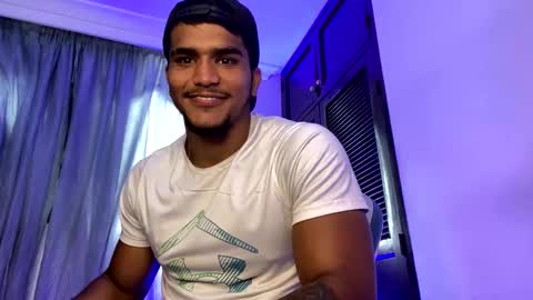 Snapshot of camilo_contre21 chatting on February 10, 8:31 pm camilo_contre21 online show from February 10, 8:31 pm