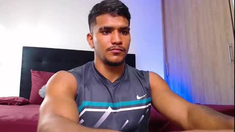 Snapshot of camilo_contre21 chatting on September 30, 7:13 pm camilo_contre21 online show from September 30, 7:13 pm