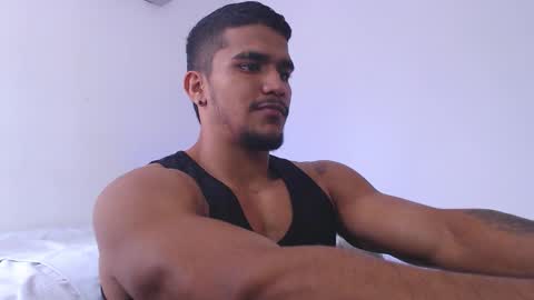camilo_contre21 online show from March 10, 6:56 pm