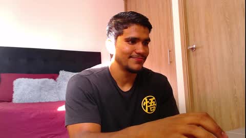 Snapshot of camilo_contre21 chatting on September 22, 9:30 pm camilo_contre21 online show from September 22, 9:30 pm