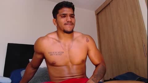 Snapshot of camilo_contre21 chatting on September 9, 7:14 pm camilo_contre21 online show from September 9, 7:14 pm