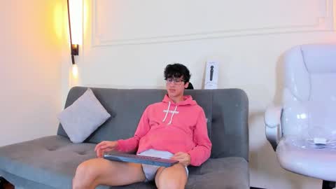 Camilo online show from January 8, 3:23 am