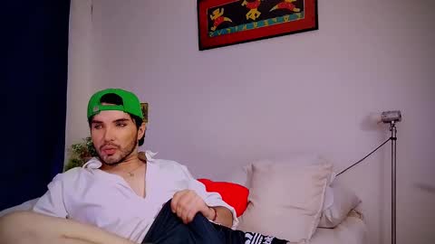 camilo online show from March 4, 12:29 am