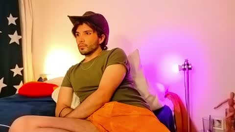 camilo online show from July 31, 1:39 am