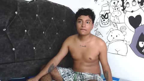 CamilowhiteS online show from May 23, 10:50 pm