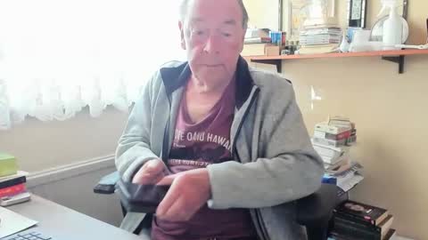 Snapshot of cammee chatting on March 6, 7:58 am Cammee online show from March 6, 7:58 am