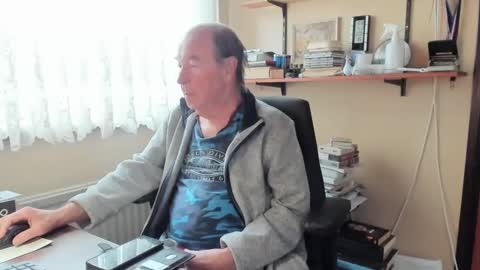 Snapshot of cammee chatting on February 4, 9:38 am Cammee online show from February 4, 9:38 am