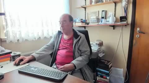 Snapshot of cammee chatting on February 1, 12:37 pm Cammee online show from February 1, 12:37 pm