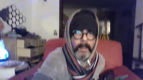 Snapshot of camomilla72 chatting on October 20, 2:22 pm Cristian online show from October 20, 2:22 pm
